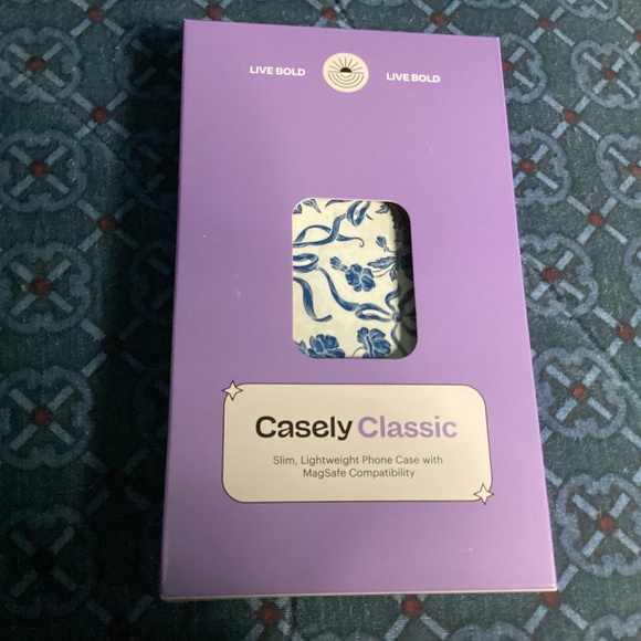 Casely Classic Case for 13 NEW - Picture 1 of 8